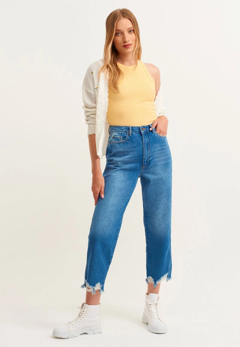 OXXO Donna Top - Abricock 4 OXXO Donna Top - Abricock - immagine 2