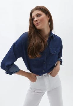 OXXO Donna MIT GROSSEN BRUSTTASCHEN - Camicia - Dark Denim -Negozio al dettaglio Oxxo 05e53dc365564733a18e479ef7f5e609