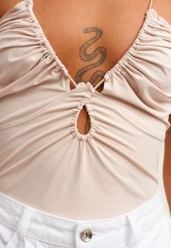 OXXO Donna Top - Oxhide -Negozio al dettaglio Oxxo 05f4010eaff24f8ca0cbba30608f84a9