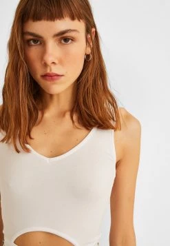 OXXO Donna Top - White -Negozio al dettaglio Oxxo 06cb14cbdec942a1b8d31c741686ba36