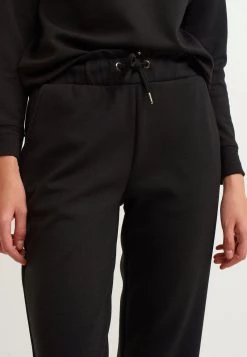 OXXO Donna Pantaloni Sportivi - Black -Negozio al dettaglio Oxxo 0a7082627c74441cac1255f98fe8bee0