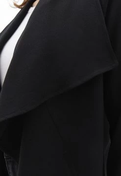 OXXO Donna Cappotto Corto - Black -Negozio al dettaglio Oxxo 0b765fd68ee345f1b69d795953e7dc3b