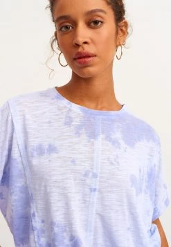 OXXO Donna T-shirt Con Stampa - Light Wash -Negozio al dettaglio Oxxo 0bbd7258ab424ab28632747a428b0235