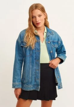OXXO Donna Giacca Di Jeans - Tint Denim -Negozio al dettaglio Oxxo 0f9df0b664804f27a35cc510ba4aa474