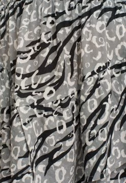 OXXO Donna Gonna A Campana - Animal Print -Negozio al dettaglio Oxxo 1284cb74741d46408c03721e1a20504a