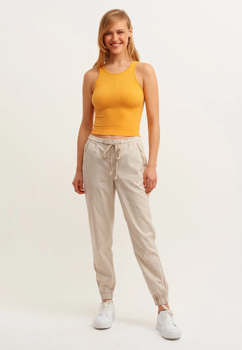 OXXO Donna Top - Ocher 4 OXXO Donna Top - Ocher - immagine 2