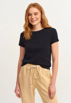 OXXO Donna T-shirt Basic - Black -Negozio al dettaglio Oxxo 13042180e4b34bcba8f08a92365b0038