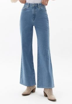 OXXO Donna Jeans A Zampa - Light Denim