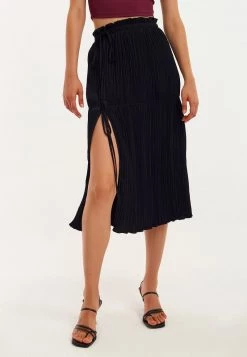 OXXO Donna Gonna A Campana - Black