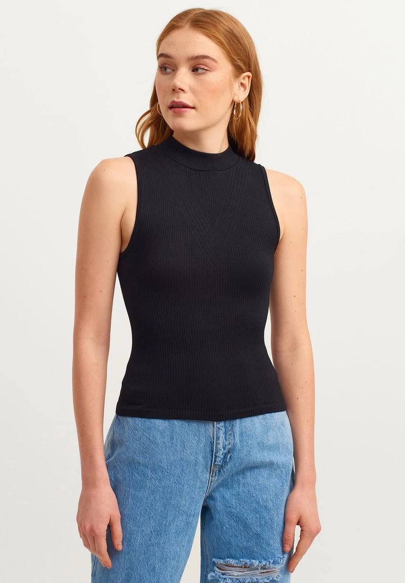 OXXO Donna Top - Black 3 OXXO Donna Top - Black