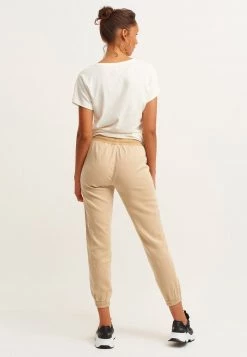 OXXO Donna MIT BINDEDETAIL - Pantaloni Sportivi - Antik Pecan -Negozio al dettaglio Oxxo 2578be1e05144bbea62e35d1d1c85356