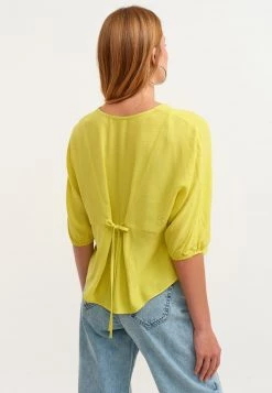 OXXO Donna FIGURUMSPIELENDE - Camicetta - Green Sheen -Negozio al dettaglio Oxxo 260aa5a14aa3446681dde2a028f2f0a2