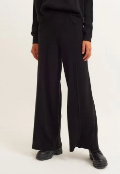 OXXO Donna MIT AUSGESTELLTER BEINFORM - Pantaloni - Black