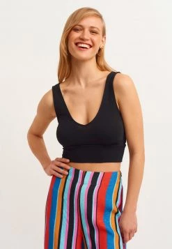 OXXO Donna Top - Black