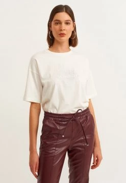 OXXO Donna T-shirt Con Stampa - Ice Milk -Negozio al dettaglio Oxxo 37d455e377bf4468925c0615470fefc4