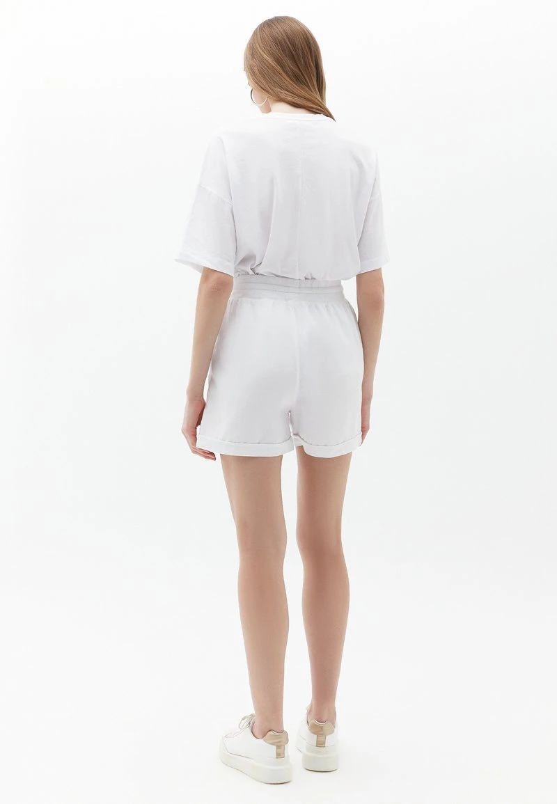 OXXO Donna Shorts - White 5 OXXO Donna Shorts - White - immagine 3
