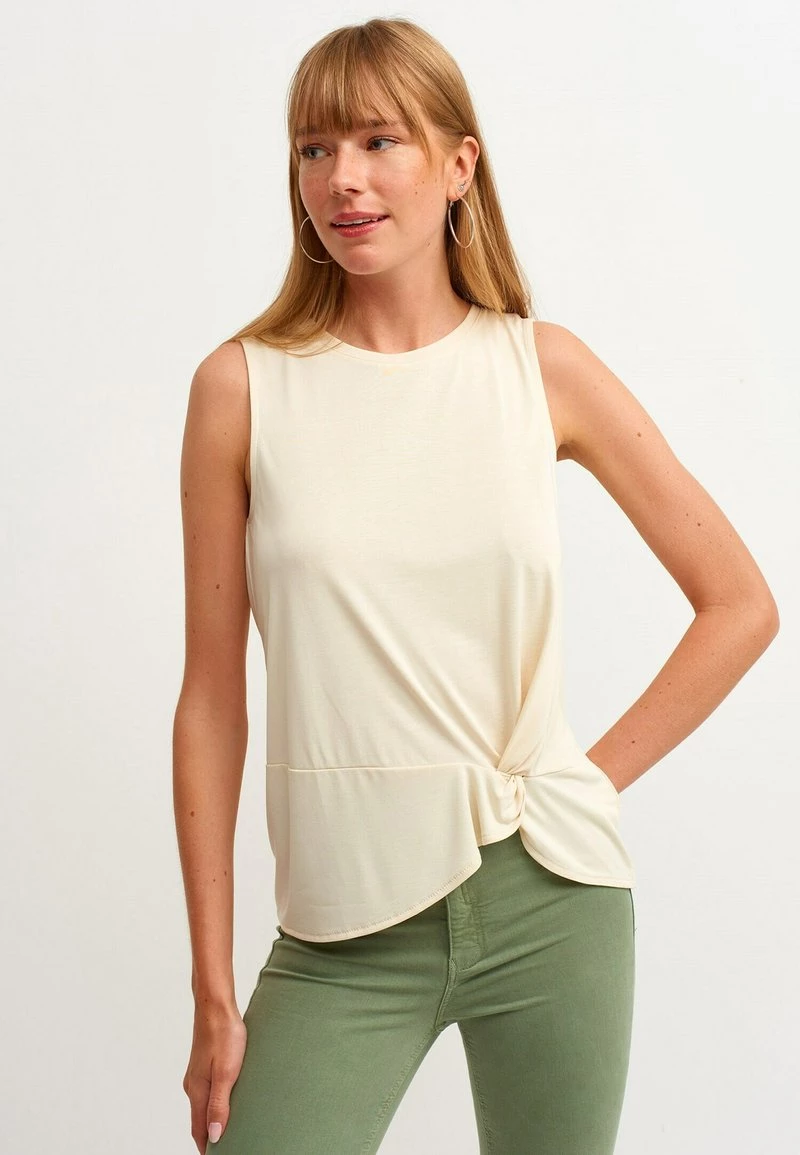 OXXO Donna MIT GEKREUZTEM DETAIL - Camicetta - Delos 3 OXXO Donna MIT GEKREUZTEM DETAIL - Camicetta - Delos