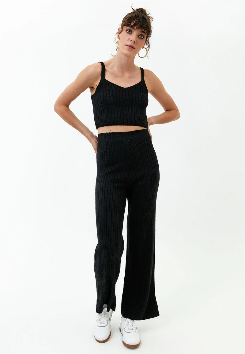 OXXO Donna MIT STRICKOPTIK - Top - Black 4 OXXO Donna MIT STRICKOPTIK - Top - Black - immagine 2