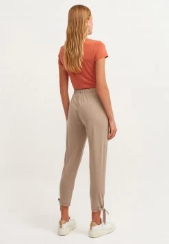 OXXO Donna MODAL QUALITÄT - Pantaloni Sportivi - Silver Mink 8 OXXO Donna MODAL QUALITÄT - Pantaloni Sportivi - Silver Mink -Negozio al dettaglio Oxxo 43749cb40f794cc49c09a6ff3693b515