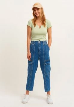 OXXO Donna MIT WELLIGEN SÄUMEN - T-shirt Basic - Succulent -Negozio al dettaglio Oxxo 496e98e51a274a8f86318c373eb08e4f