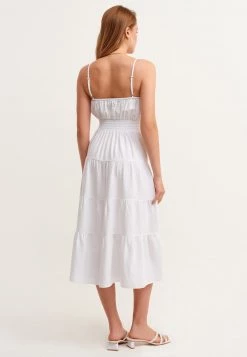 OXXO Donna MIT FEINEN TRÄGERN - Vestito Estivo - White -Negozio al dettaglio Oxxo 4b0294ab3c344861bbe00a22f0ef220c