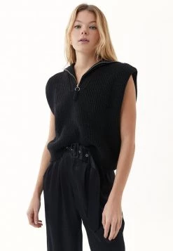 OXXO Donna Top - Black