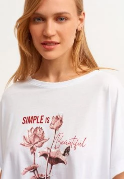 OXXO Donna MIT PRINT - T-shirt Con Stampa - White -Negozio al dettaglio Oxxo 56b326de44974be487bfa820ed33cbc6