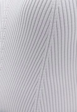 OXXO Donna MIT V-AUSSCHNITT - Top - White -Negozio al dettaglio Oxxo 5755b9cfc6164c42a55f09f71e80bbf5