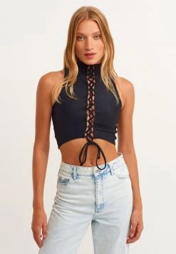 OXXO Donna Top - Black