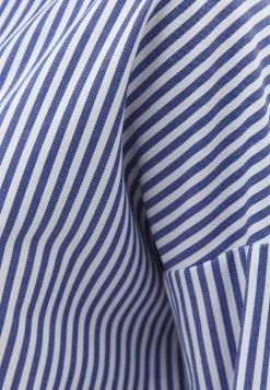 OXXO Donna STREIFEN MIT MODISCHEN KNÖPFEN - Camicia - Deep Water Stripe -Negozio al dettaglio Oxxo 5b589d17f11147159c3f08de4953fb7a