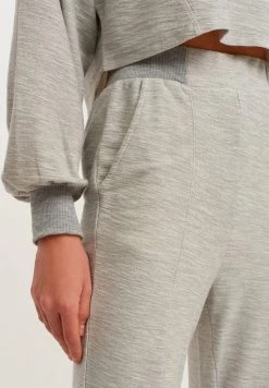 OXXO Donna VORDERSEITIGER NAHT - Pantaloni - Grey Melange -Negozio al dettaglio Oxxo 5c04aca4fb9d47038570a991fdfd4af4