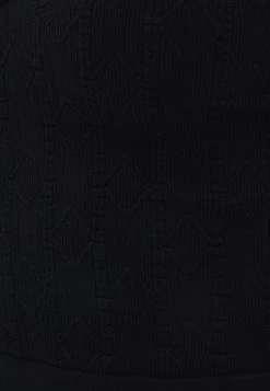 OXXO Donna Top - Black -Negozio al dettaglio Oxxo 5c289a7950044a33a6ca92b8d7f85046