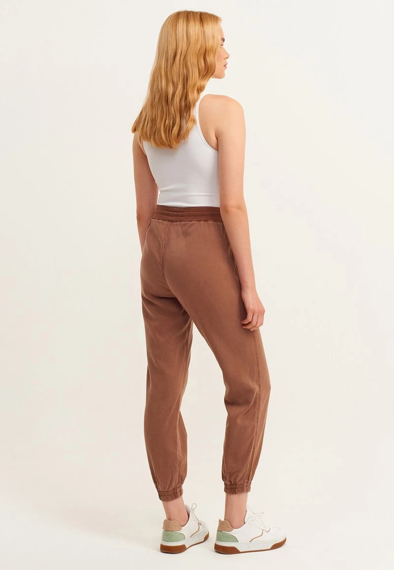 OXXO Donna MIT BINDEDETAIL - Pantaloni Sportivi - Antik Groot 5 OXXO Donna MIT BINDEDETAIL - Pantaloni Sportivi - Antik Groot - immagine 3