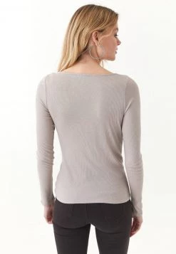 OXXO Donna Maglietta A Manica Lunga - Atmosphere -Negozio al dettaglio Oxxo 5e4f6bda14b74facbaada6d467f5d161