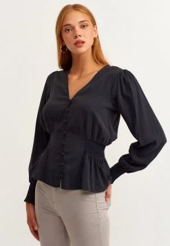 OXXO Donna MIT EDLEN KNÖPFEN - Camicetta - Black