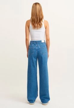 OXXO Donna Jeans A Zampa - Mid Denim -Negozio al dettaglio Oxxo 5f3c42856ab944099bd33749226e25aa