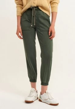 OXXO Donna MIT BINDEDETAIL - Pantaloni Sportivi - Antik Olive Leaf