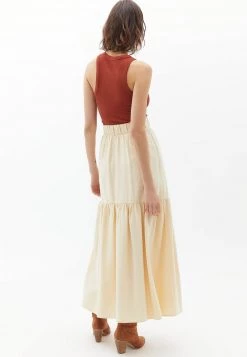 OXXO Donna MIT STUFENVOLANT - Gonna Lunga - Macadamia -Negozio al dettaglio Oxxo 607d5b5b352844c2965266cbfa7d6371