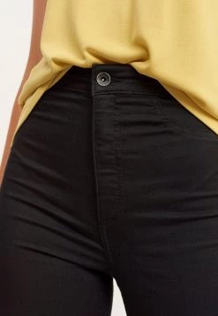 OXXO Donna Jeans Skinny Fit - Black Denim -Negozio al dettaglio Oxxo 61832e2db0744f4fada6471209f9873b