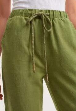 OXXO Donna MIT WEITER BEINFORM - Pantaloni - Lichen -Negozio al dettaglio Oxxo 66b0a12aea674917a8c8635e5be50496