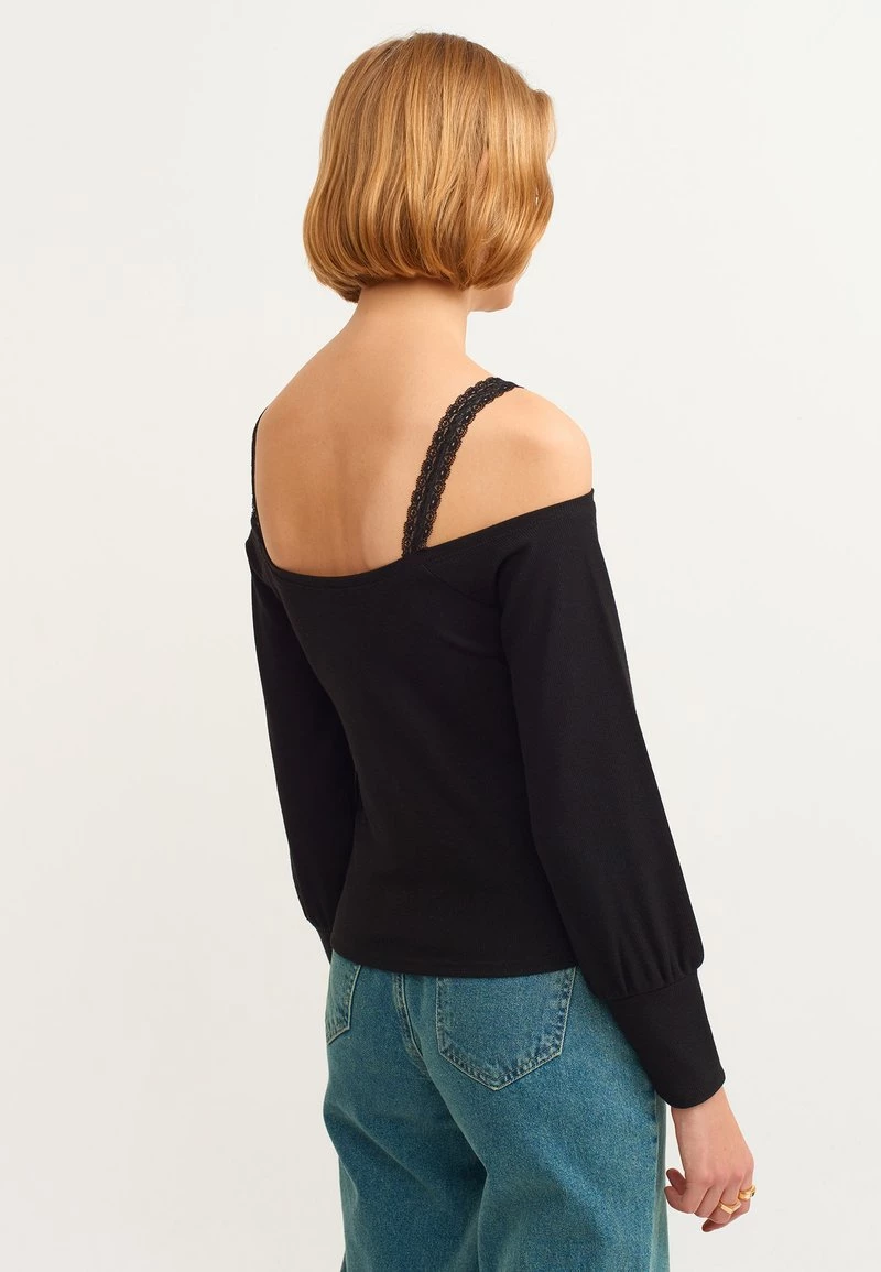 OXXO Donna Maglietta A Manica Lunga - Black 5 OXXO Donna Maglietta A Manica Lunga - Black - immagine 3