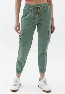 OXXO Donna MIT ENGEN BEINABSCHLÜSSEN - Pantaloni Cargo - Antik Hedge Green