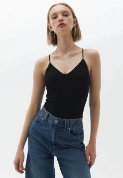 OXXO Donna SEAMLESS WITH BACK DETAIL - Top - Black