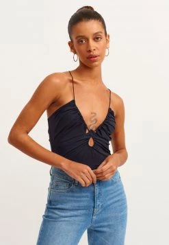 OXXO Donna Top - Black