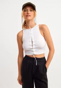 OXXO Donna Top - White