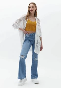 OXXO Donna MIT HÄKEL OPTIK - Cardigan - White -Negozio al dettaglio Oxxo 7b6ff3626d4642cfb3f4cfb2fa6d0e00