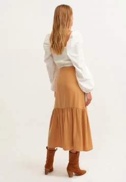 OXXO Donna WEICH FLIESSENDER MIT VOLANTDETAIL - Gonna A Campana - Biscuit -Negozio al dettaglio Oxxo 7bfae954f3784faa97bbc95f732aa540