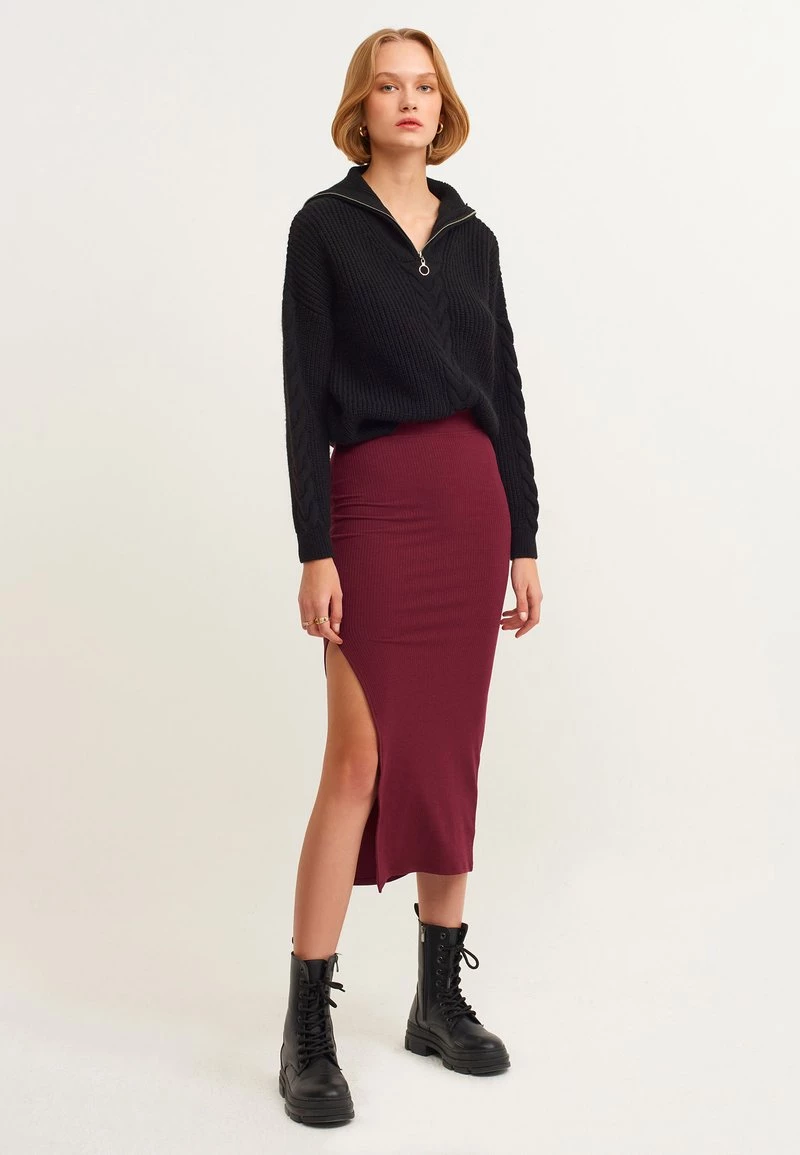 OXXO Donna MIT SEITLICHEM SCHLITZ - Gonna A Tubino - Red 4 OXXO Donna MIT SEITLICHEM SCHLITZ - Gonna A Tubino - Red - immagine 2