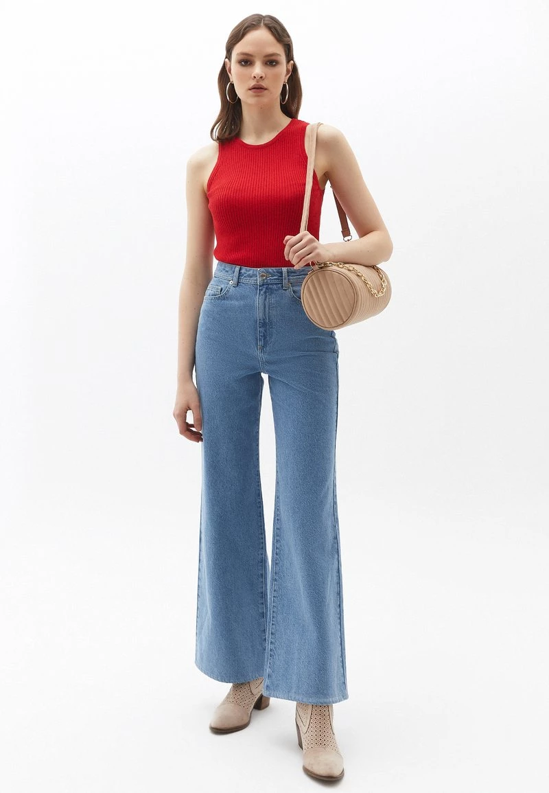 OXXO Donna OPTIK - Top - Flame Scarlet 4 OXXO Donna OPTIK - Top - Flame Scarlet - immagine 2