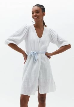 OXXO Donna Cardigan - White